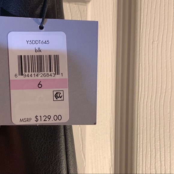 Professional body con dress - Picture 3 of 5